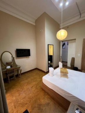paris east rooms